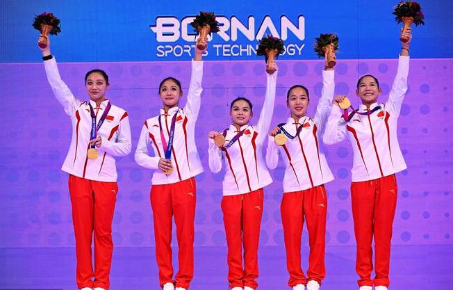 the-Chinese-womens-gymnastics-team